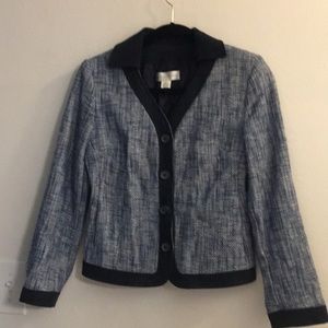 Super cute blazer!